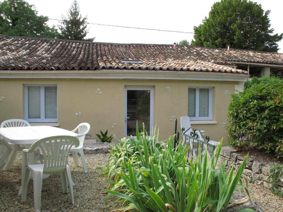 Maison Du Ruisseau Malaville Bagian luar foto