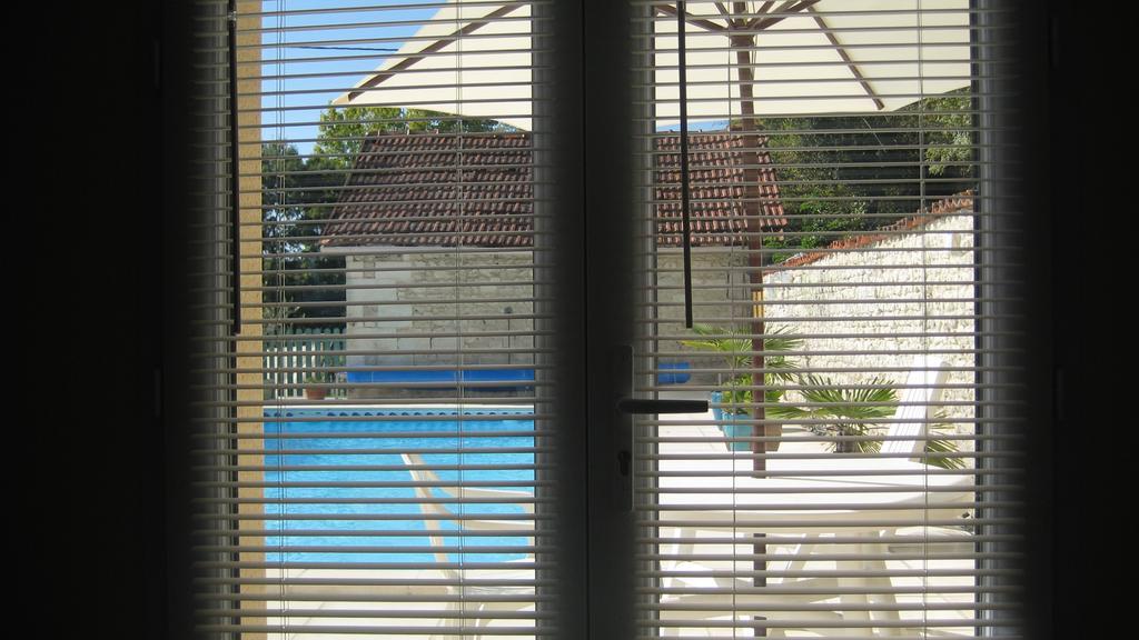 Maison Du Ruisseau Malaville Bagian luar foto